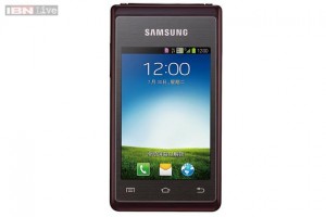 3-samsung--flip-phone-14081